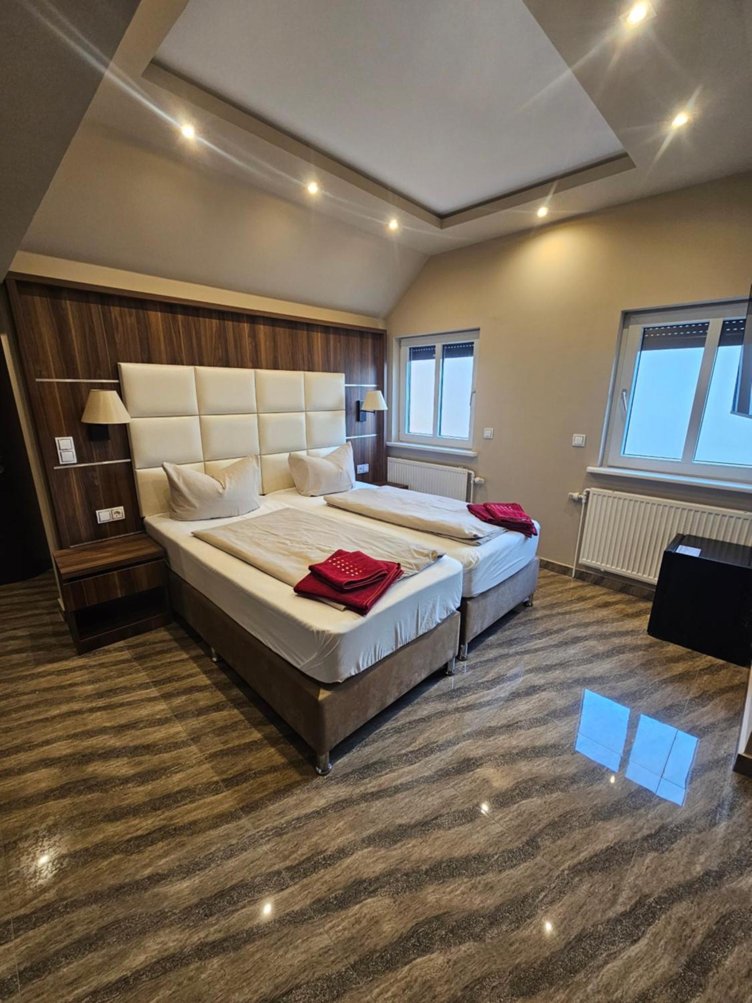 Hotel City Faber 沃尔姆斯 外观 照片
