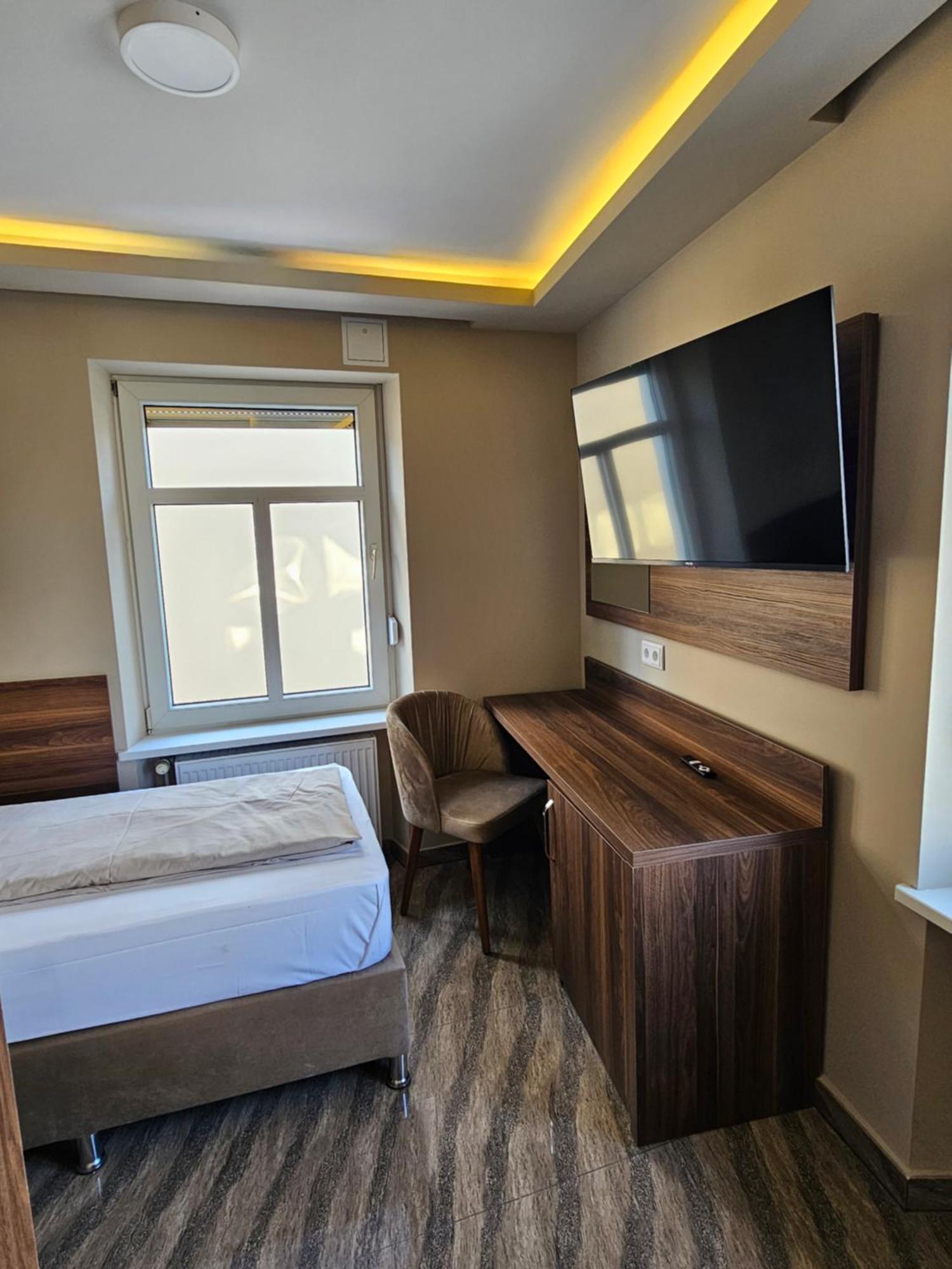Hotel City Faber 沃尔姆斯 外观 照片
