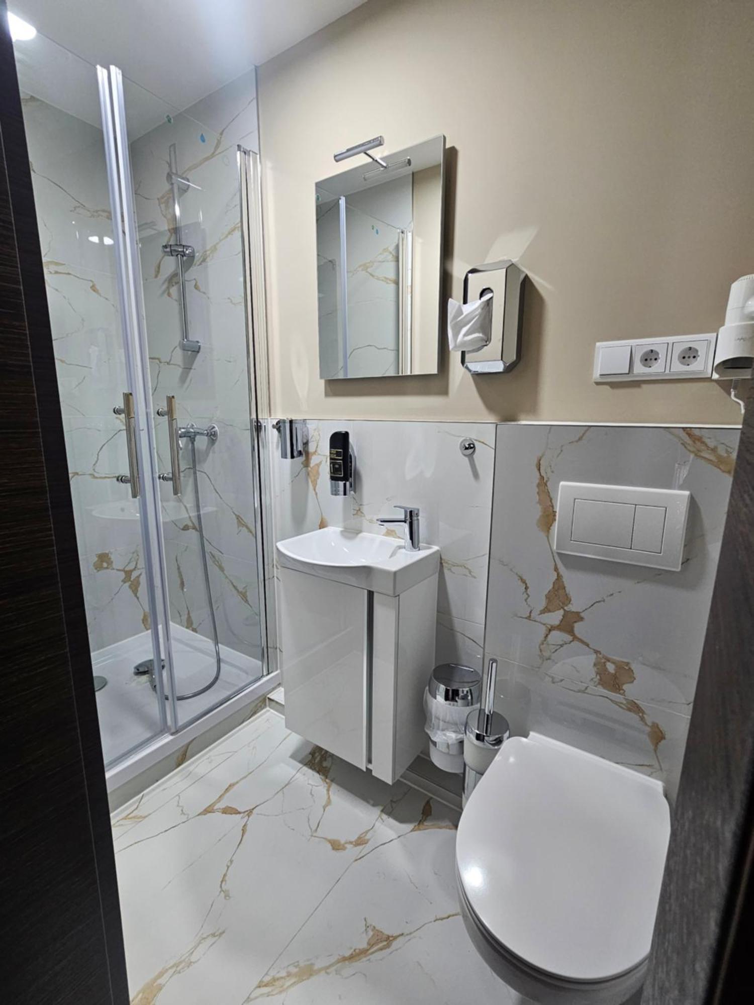 Hotel City Faber 沃尔姆斯 外观 照片
